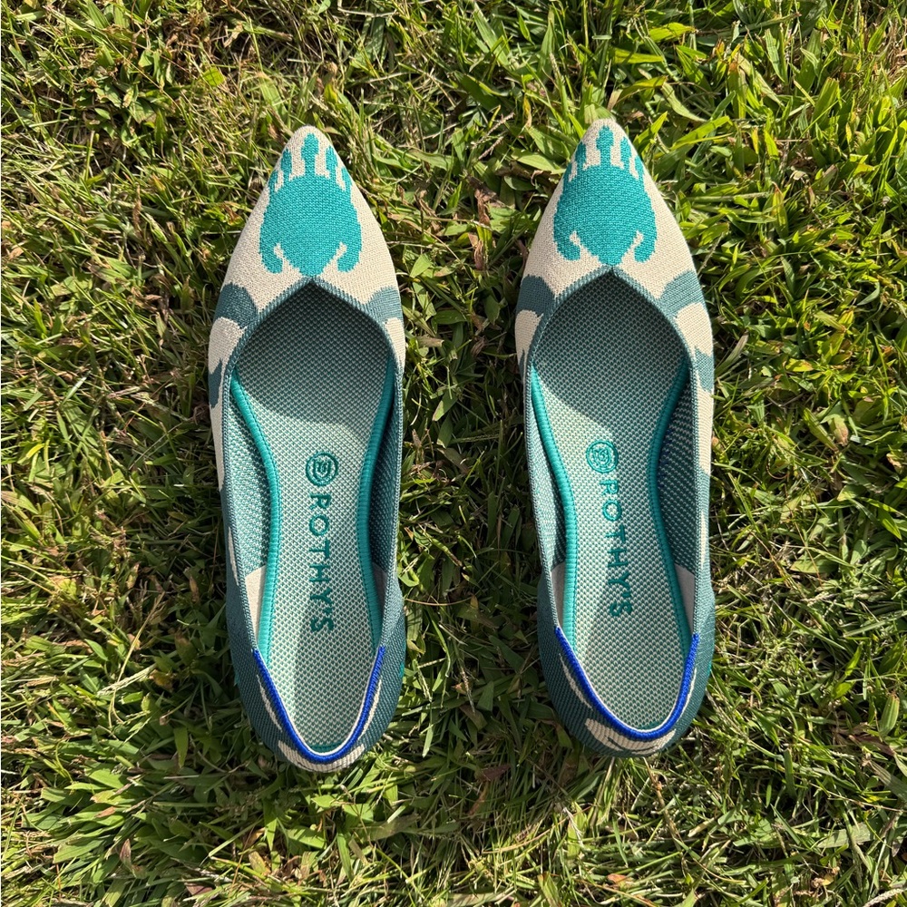 Rothys flats 💚💚💚